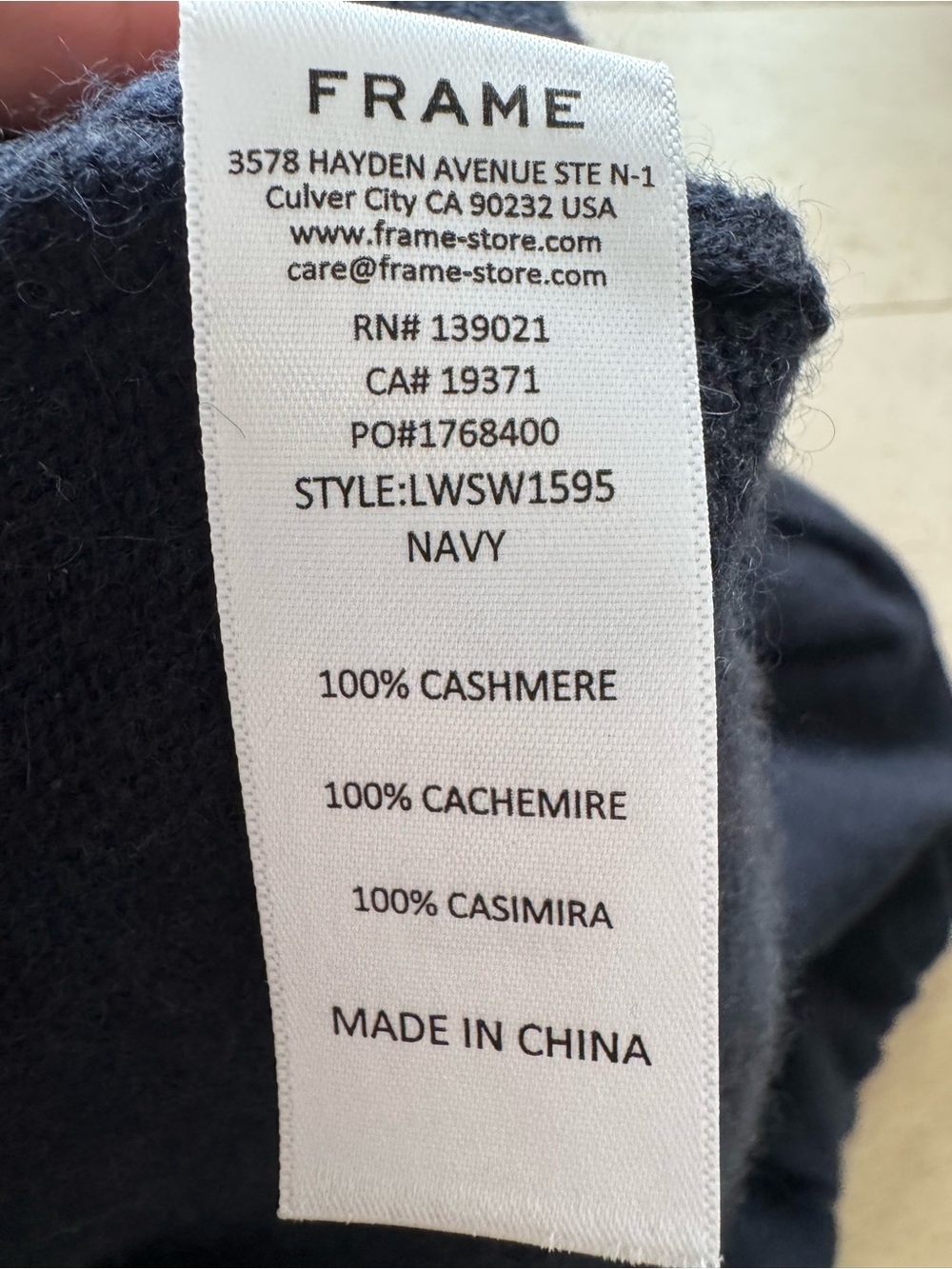 FRAME Frankie Ruched Puff Sleeve cashmere sweater  Navy Blue XL - Picture 8 of 9